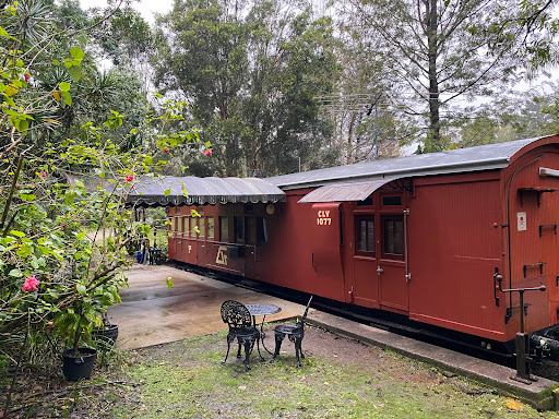 Mt Nebo Railway Carriage And Chalet