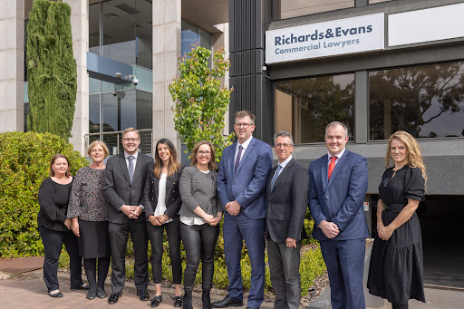 Richards & Evans Commercial Lawyers