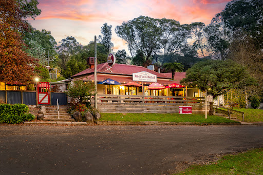 Reefton Hotel