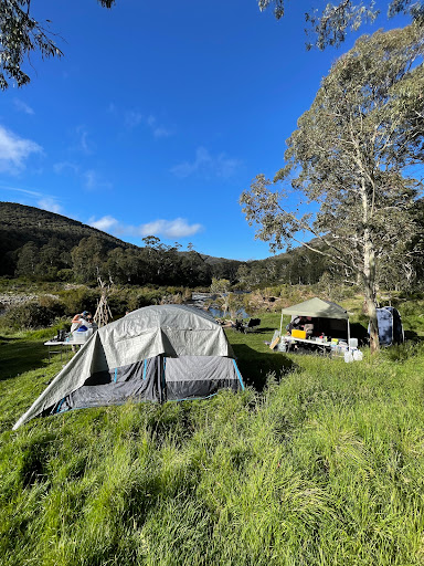 Island Bend Campground